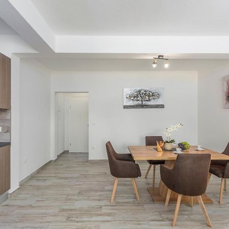 Apartmani Natalija Poreč Eksteriør billede